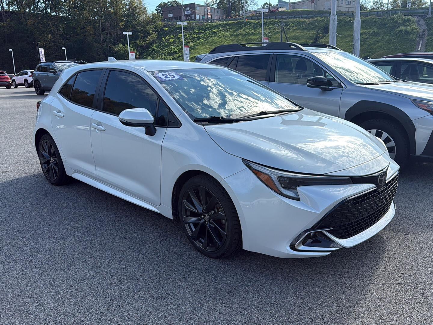 2025 Toyota Corolla Hatchback XSE
