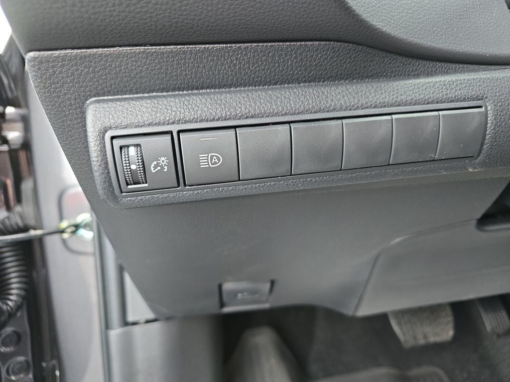 2025 Toyota Corolla Hatchback SE