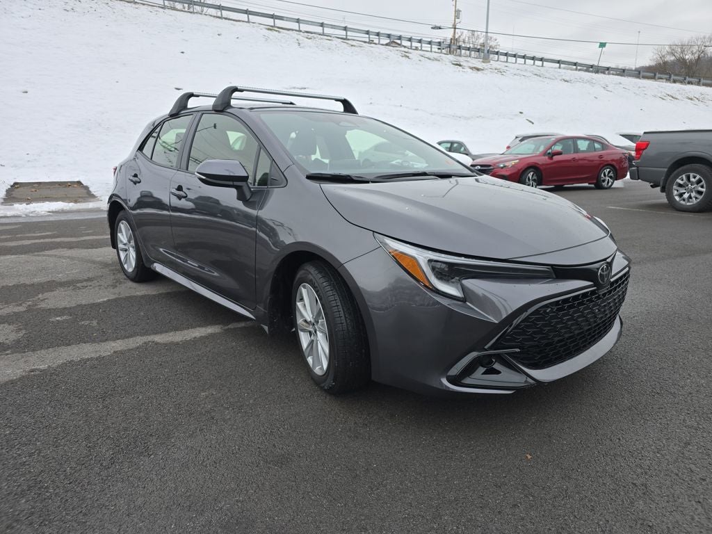 2025 Toyota Corolla Hatchback SE
