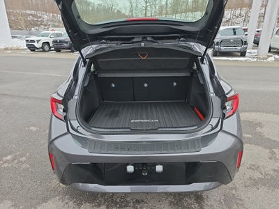 2025 Toyota Corolla Hatchback SE