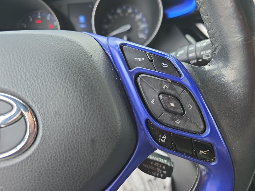 2020 Toyota C-HR XLE