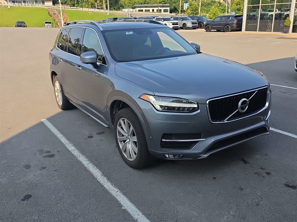 2018 Volvo XC90 Momentum