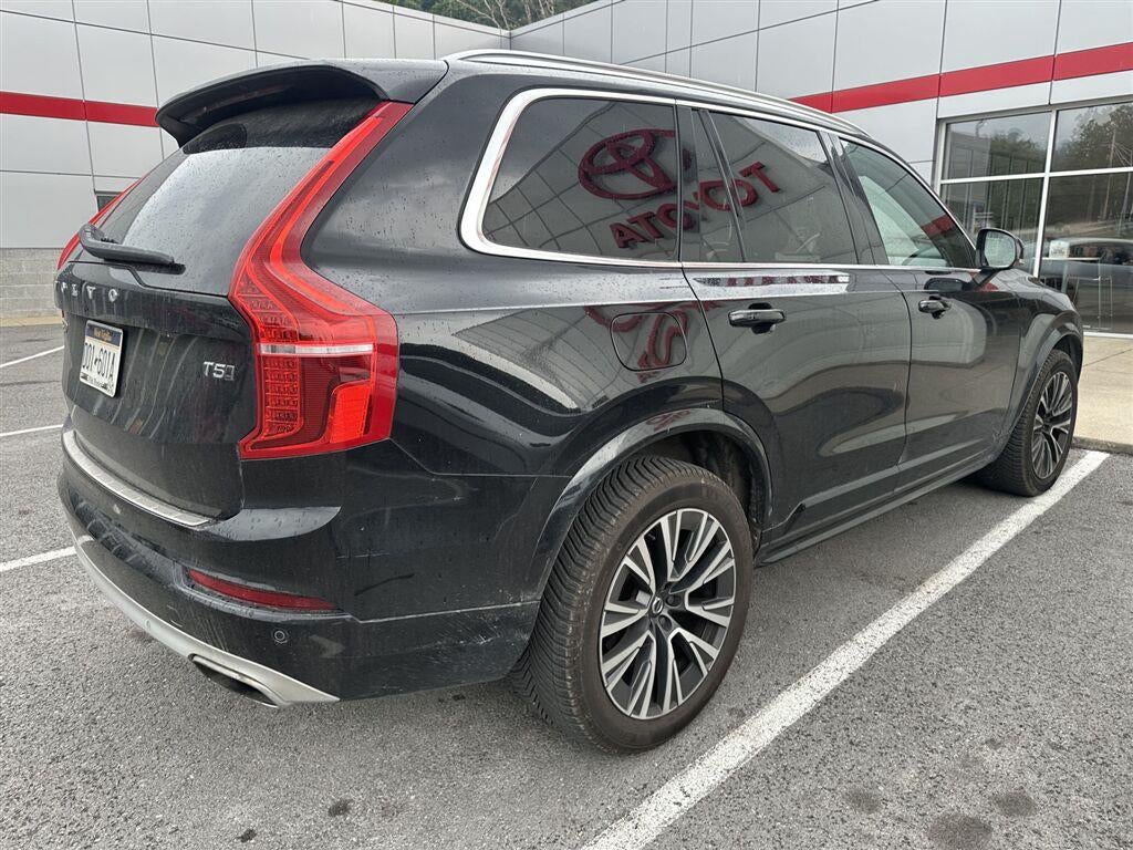 2020 Volvo XC90 Momentum