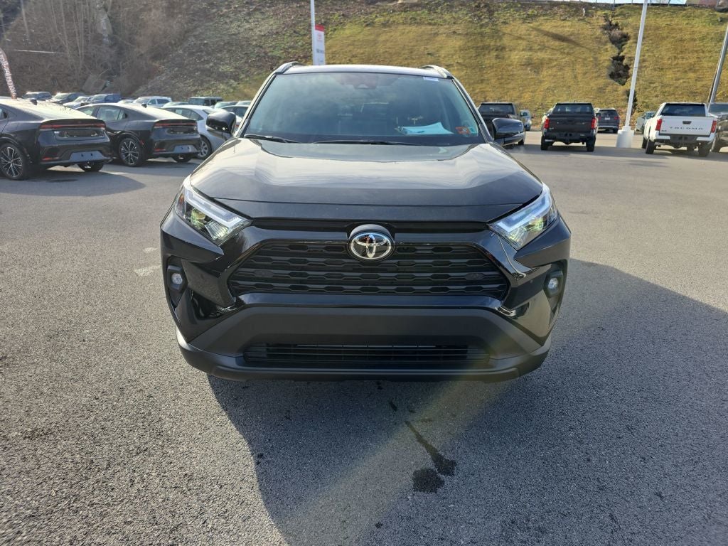 2025 Toyota RAV4 XLE Premium