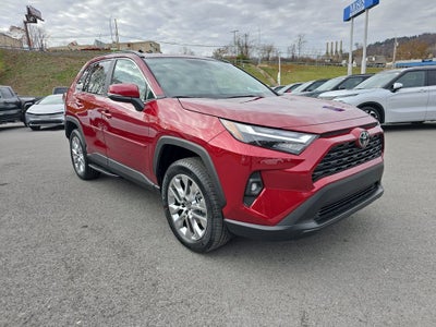 2025 Toyota RAV4 XLE Premium