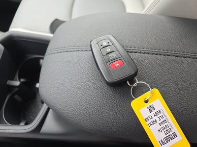 2025 Toyota RAV4 XLE Premium