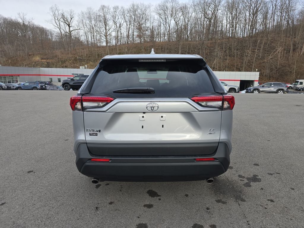 2025 Toyota RAV4 LE
