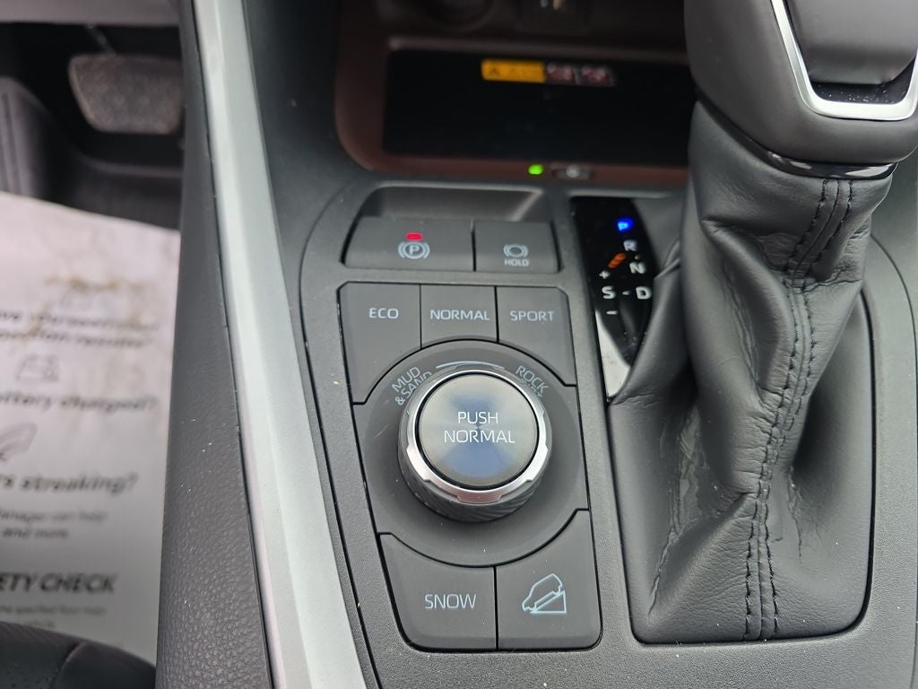 2025 Toyota RAV4 Limited