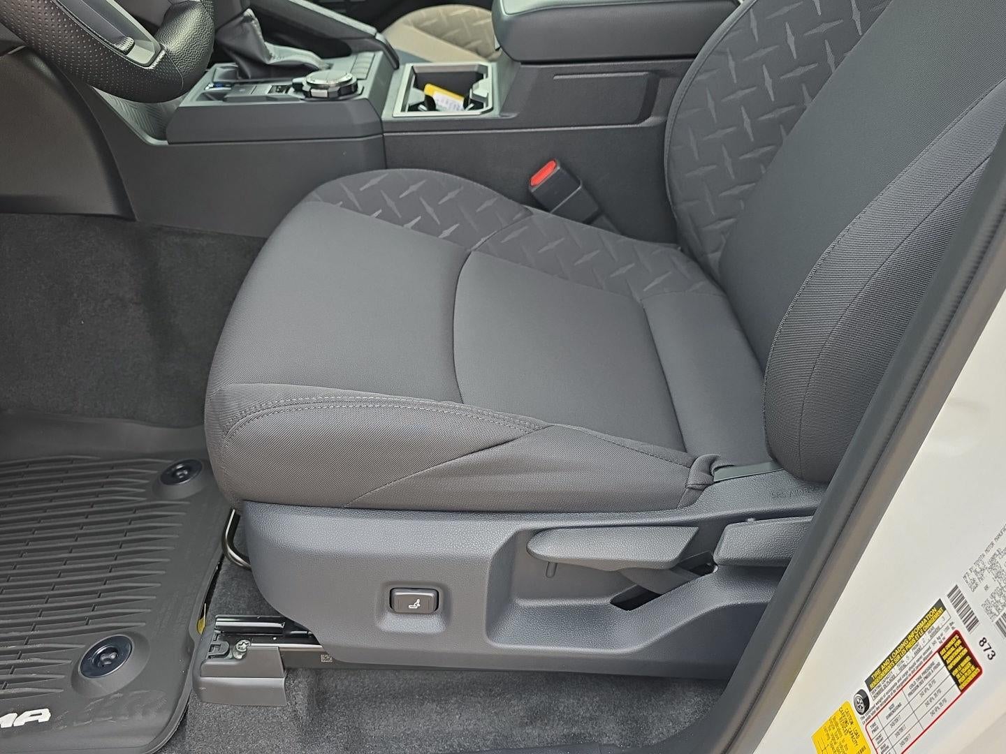 2026 Toyota Tacoma SR5 - Photo 11