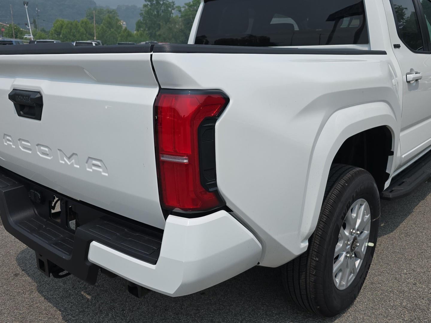 2026 Toyota Tacoma SR5 - Photo 33