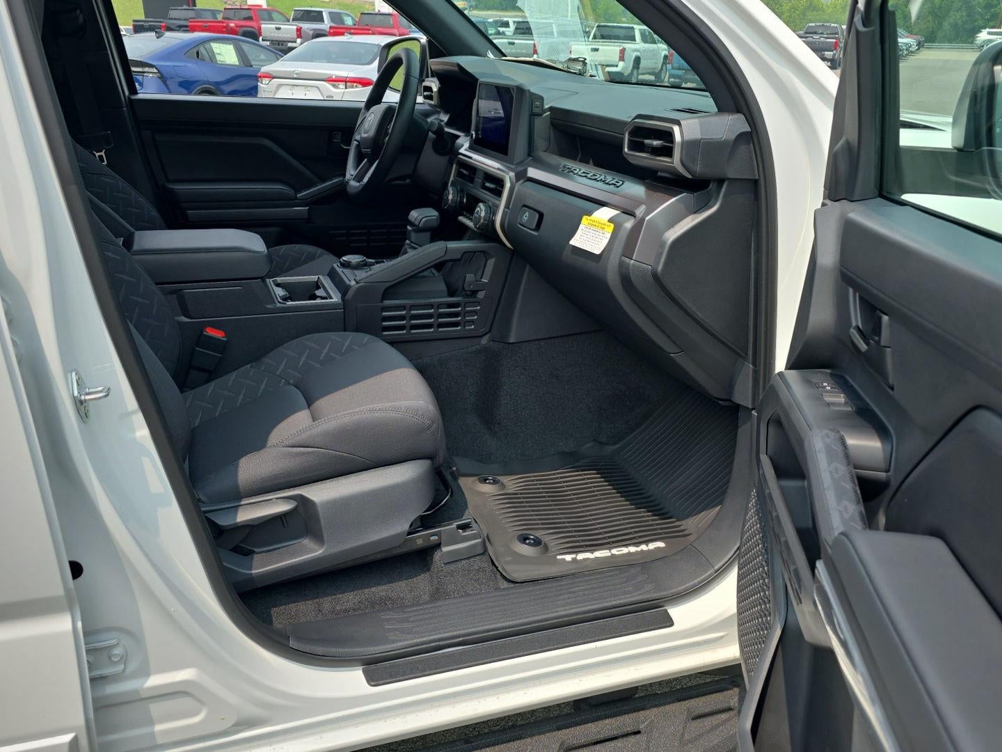 2026 Toyota Tacoma SR5 - Photo 36