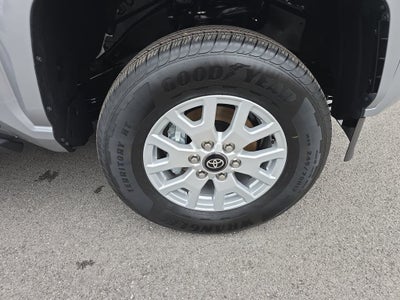 2025 Toyota Tacoma SR5