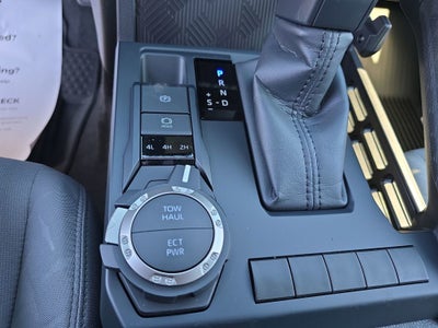 2025 Toyota Tacoma SR5