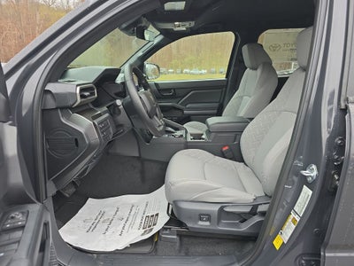 2025 Toyota Tacoma SR5