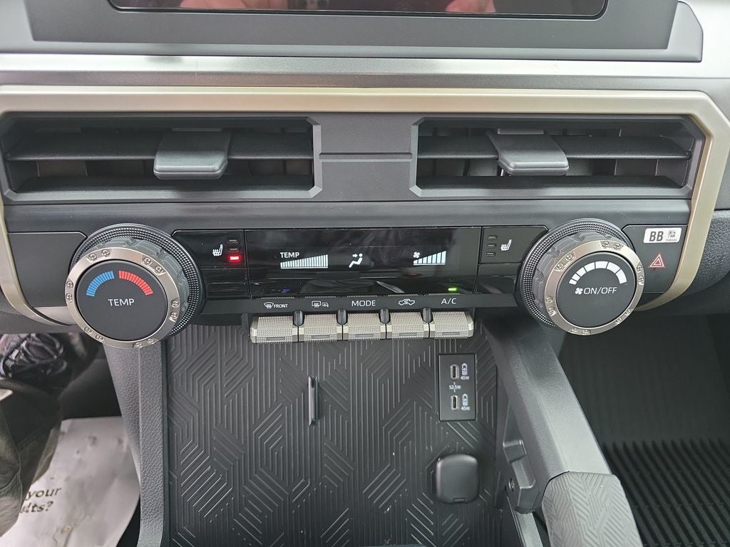 2025 Toyota Tacoma SR5