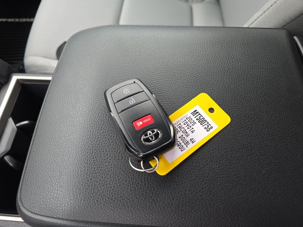 2025 Toyota Tacoma SR5