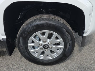 2026 Toyota TACOMA 4WD SR5