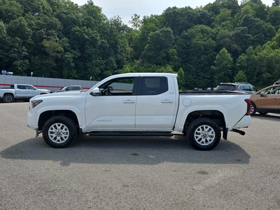 2026 Toyota TACOMA 4WD SR5