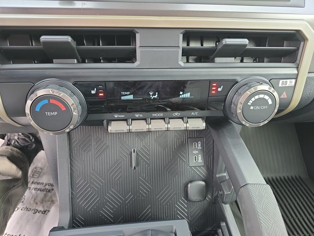 2025 Toyota Tacoma SR5