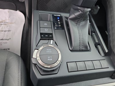 2025 Toyota Tacoma SR5