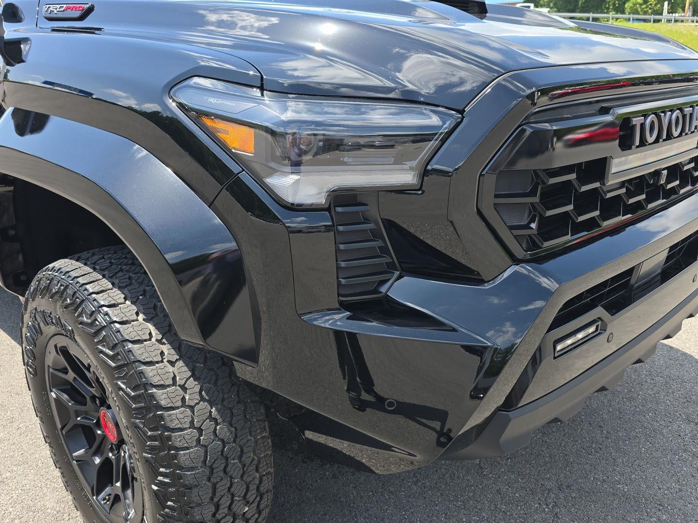 2026 Toyota Tacoma i-FORCE MAX Tacoma TRD Pro