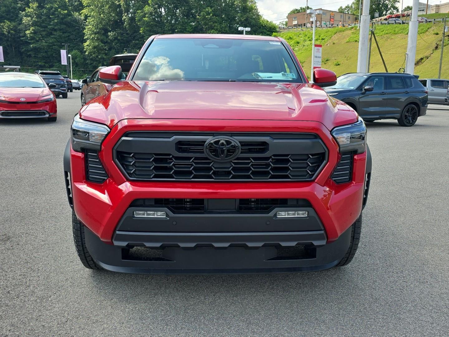 2026 Toyota Tacoma i-FORCE MAX Tacoma TRD Off-Road