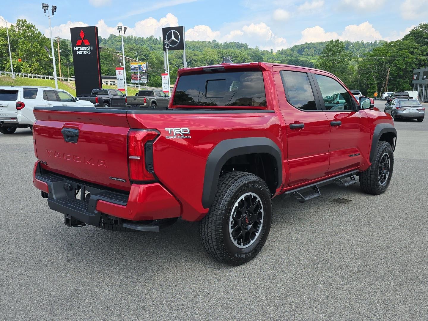 2026 Toyota Tacoma i-FORCE MAX Tacoma TRD Off-Road