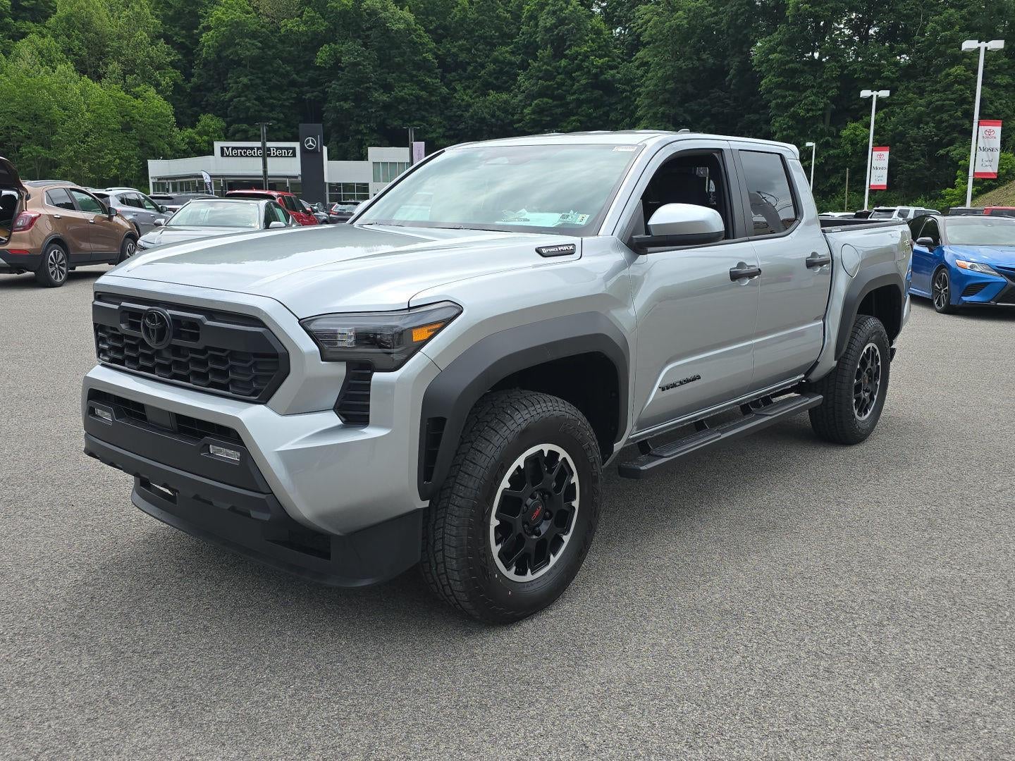 2026 Toyota Tacoma i-FORCE MAX Tacoma TRD Off-Road
