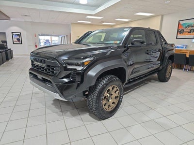 2025 Toyota Tacoma i-FORCE MAX Tacoma Trailhunter