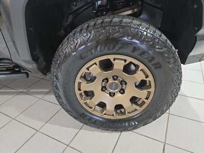 2025 Toyota Tacoma i-FORCE MAX Tacoma Trailhunter