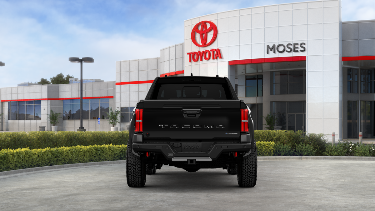 2025 Toyota Tacoma i-FORCE MAX Tacoma Trailhunter