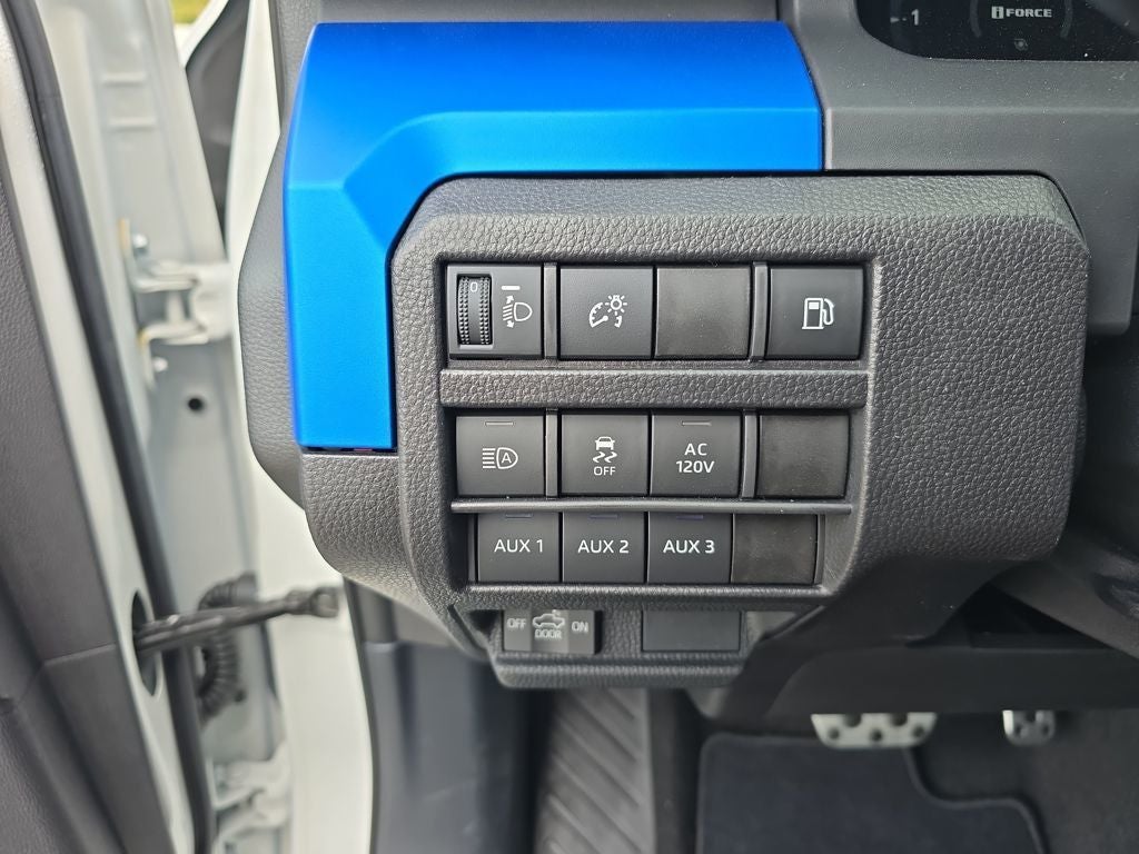 2025 Toyota Tacoma i-FORCE MAX Tacoma TRD Sport