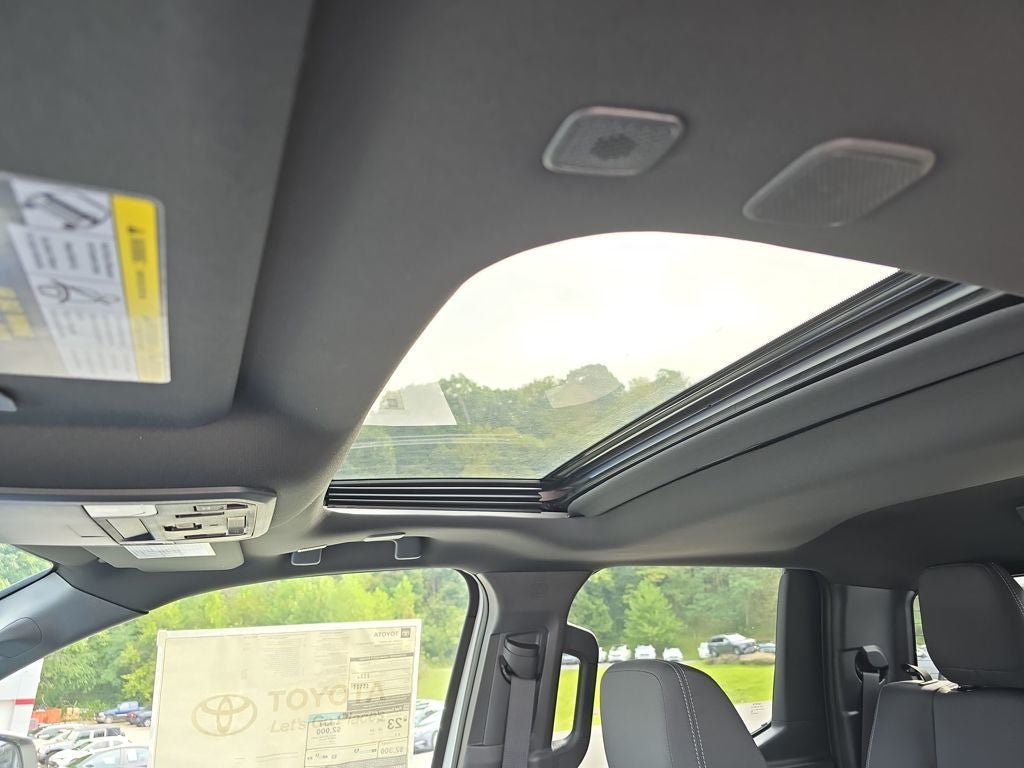 2025 Toyota Tacoma i-FORCE MAX Tacoma TRD Sport