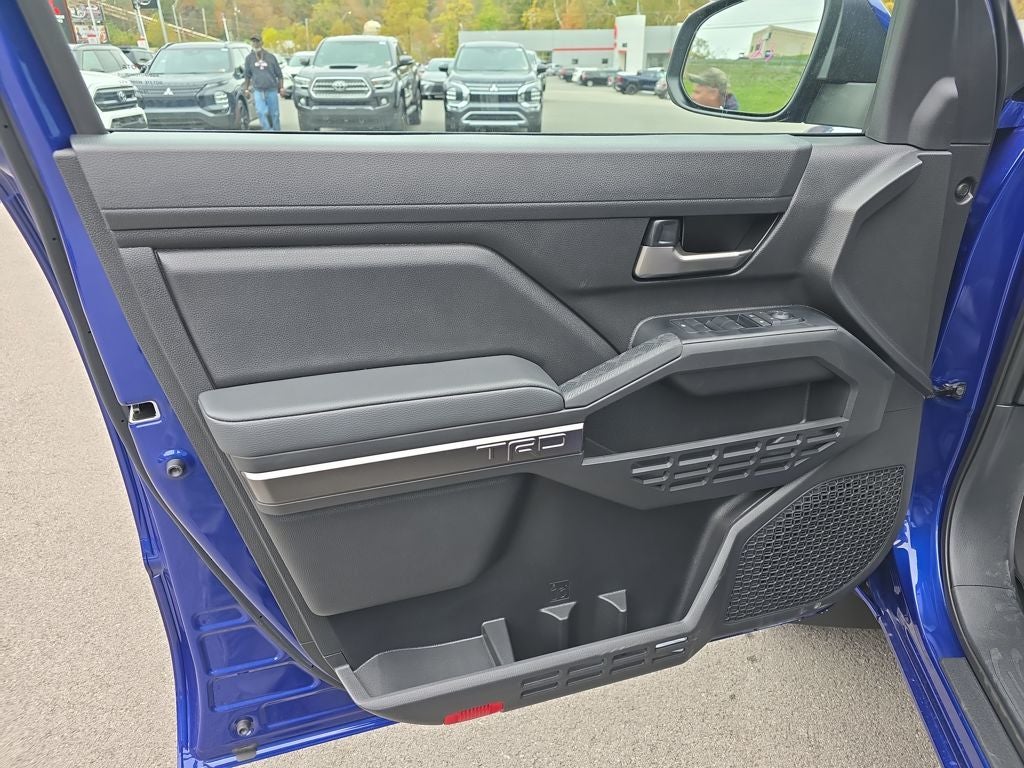 2025 Toyota Tacoma i-FORCE MAX Tacoma TRD Off-Road