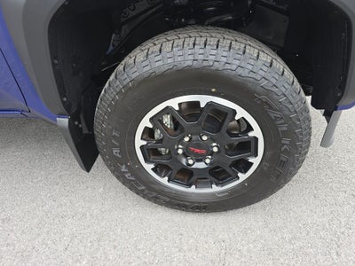 2025 Toyota Tacoma i-FORCE MAX Tacoma TRD Off-Road