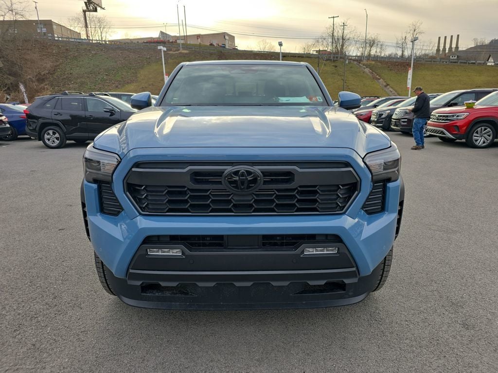 2026 Toyota Tacoma i-FORCE MAX Tacoma TRD Off-Road