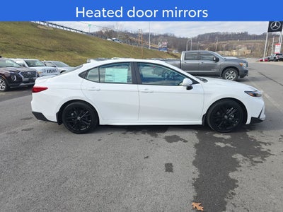 2026 Toyota Camry SE