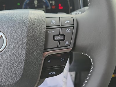 2026 Toyota Camry SE AWD