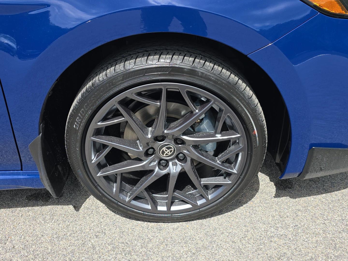 2026 Toyota Camry SE AWD