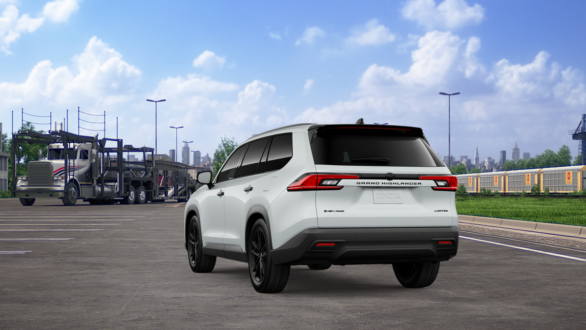 2026 Toyota Grand Highlander HYBRID NIGHTSHADE EDITION