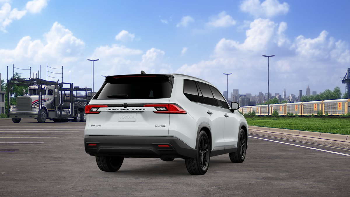 2026 Toyota Grand Highlander HYBRID NIGHTSHADE EDITION
