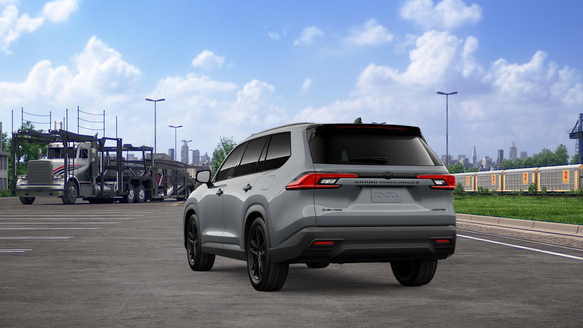 2026 Toyota Grand Highlander Hybrid Nightshade Edition