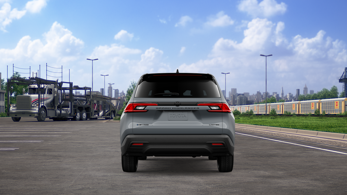 2026 Toyota Grand Highlander Hybrid Nightshade Edition