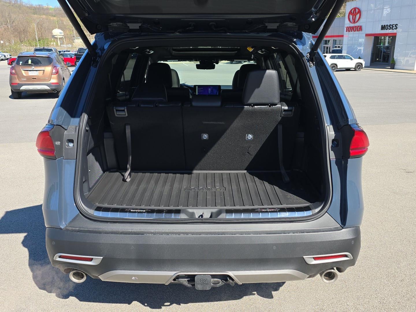 2026 Toyota Grand Highlander Hybrid MAX Platinum