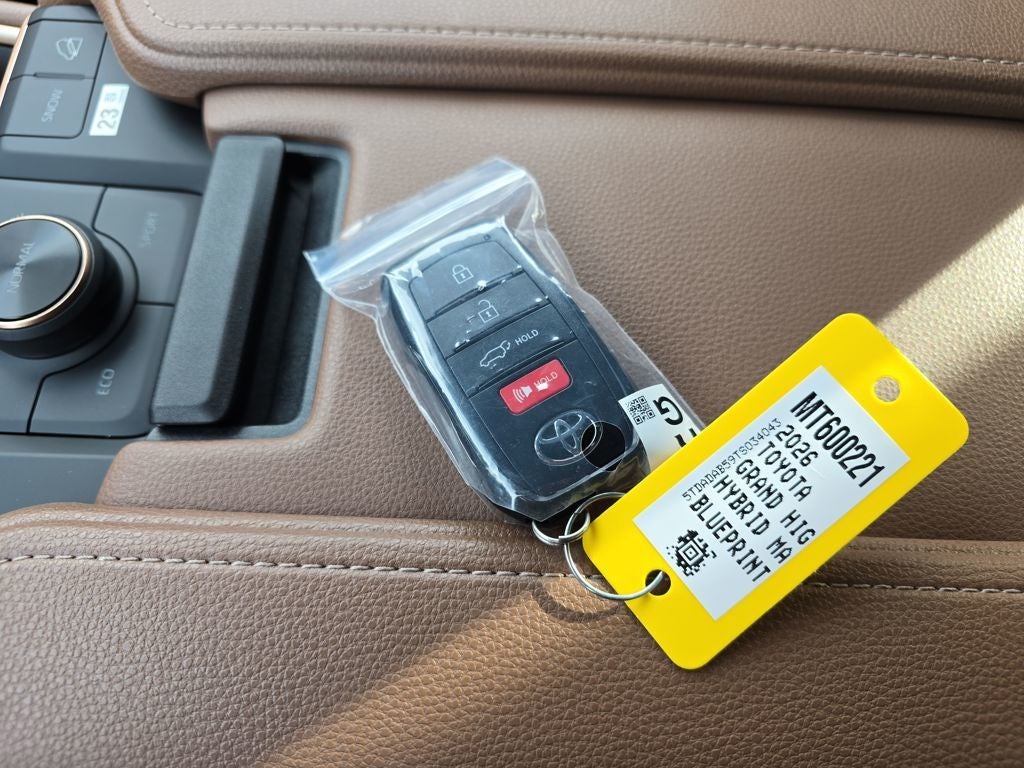 2026 Toyota Grand Highlander Hybrid MAX Platinum