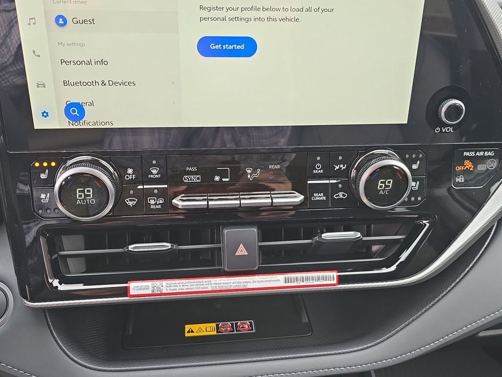 2026 Toyota Highlander Hybrid Platinum