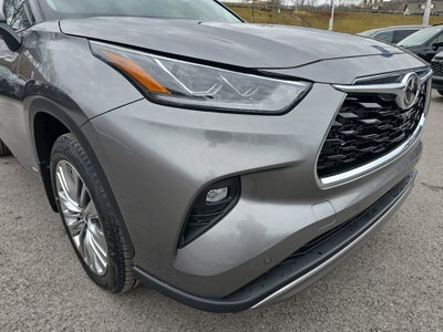 2026 Toyota Highlander Hybrid Platinum