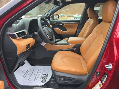 2026 Toyota Highlander Hybrid Platinum