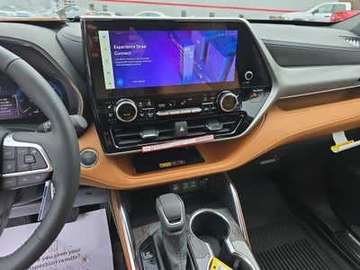 2026 Toyota Highlander Hybrid Platinum