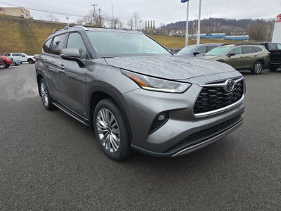 2026 Toyota Highlander Hybrid Platinum